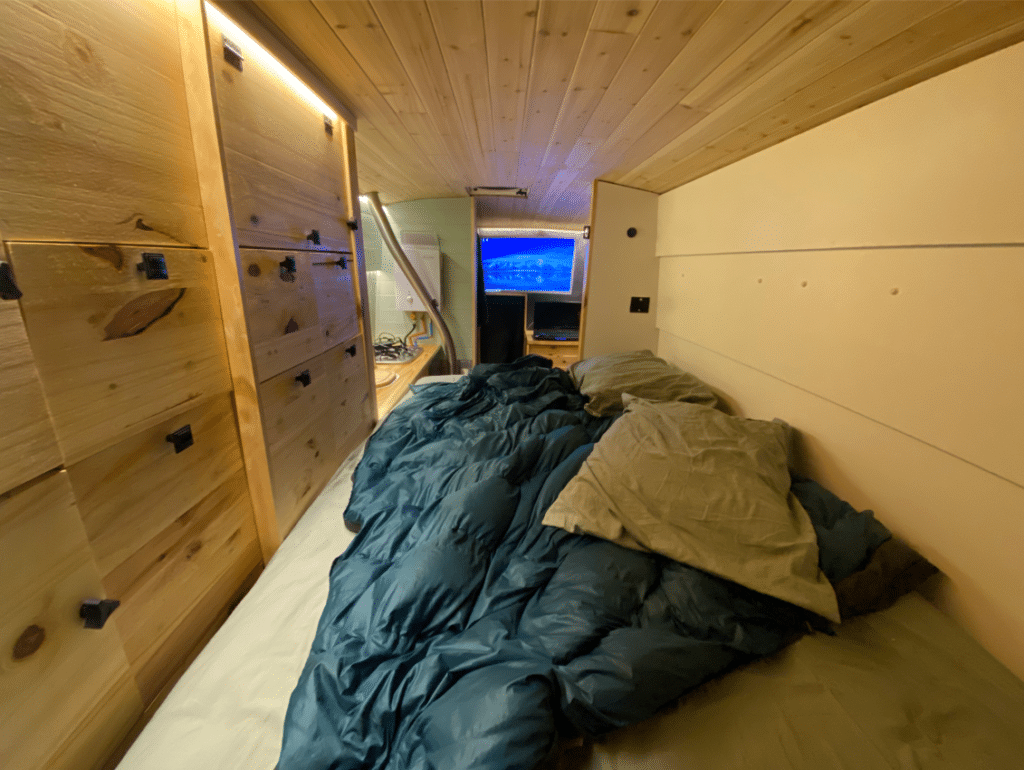 Camper Van Murphy Bed Options Diy, How To Build A Murphy Bed In Van